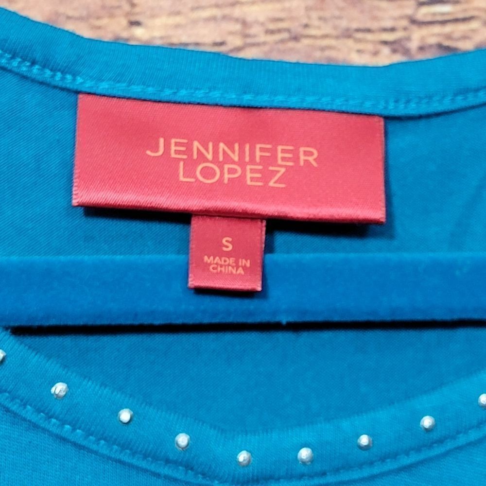 Jennifer Lopez Top‎ - Picture 2 of 8